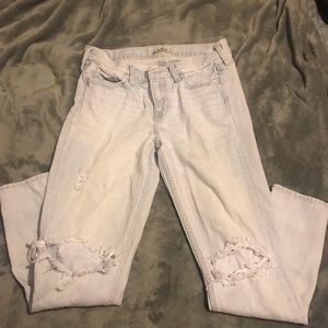 Skinny light blue jeans